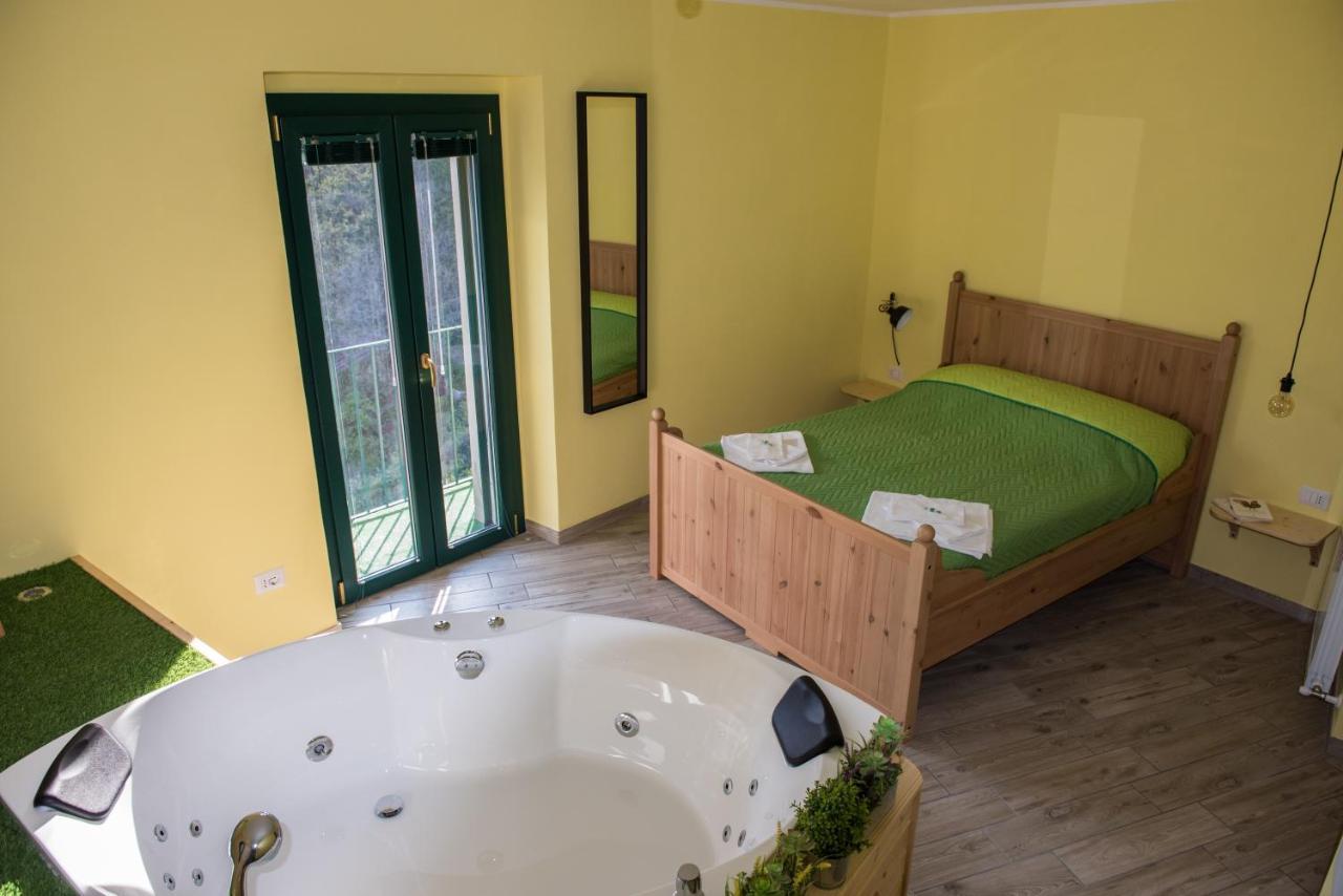 Helvetia Bed & Breakfast Castelmezzano Εξωτερικό φωτογραφία