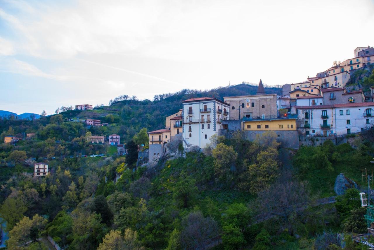 Helvetia Bed & Breakfast Castelmezzano Εξωτερικό φωτογραφία